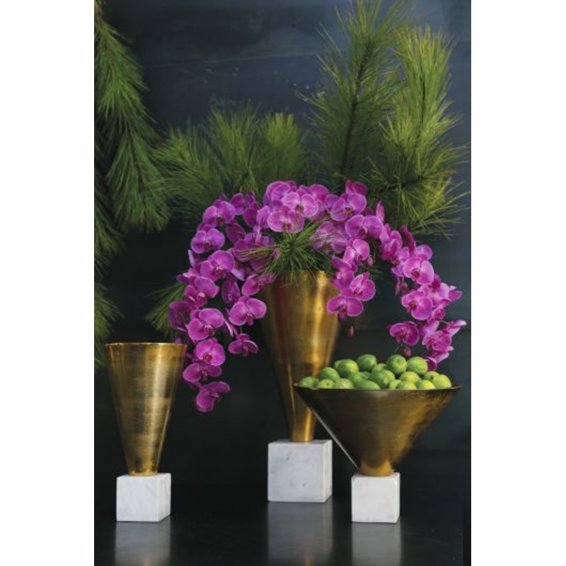 Empress Vase By Accent Decor