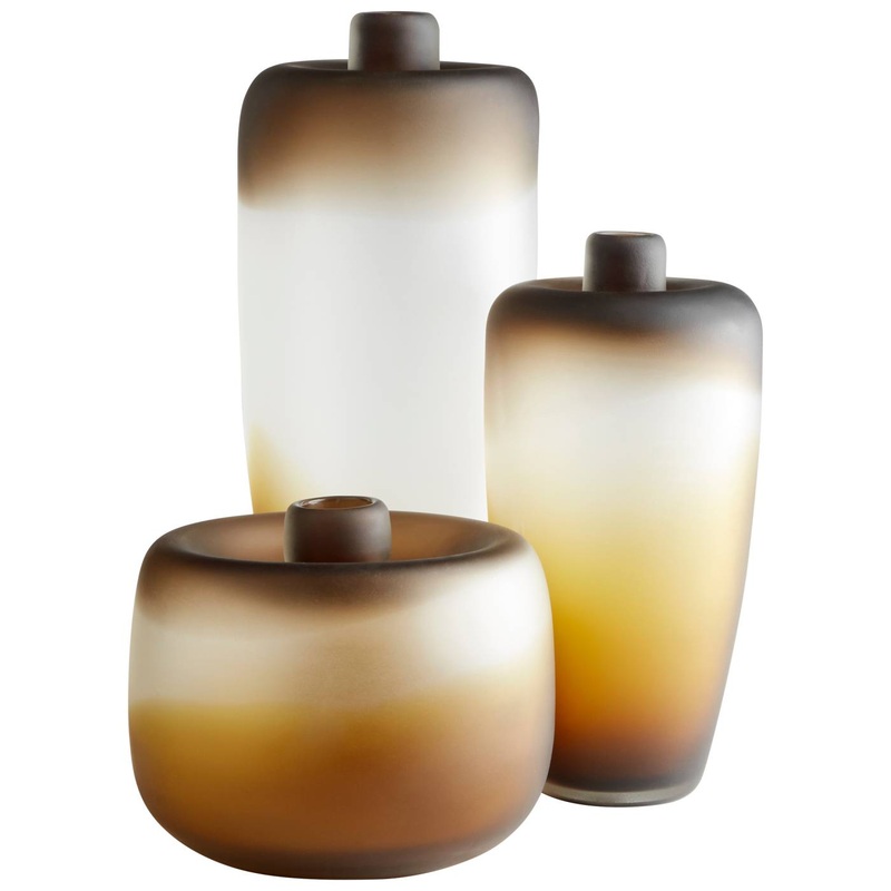 Jaxon Vase By Cyan Design