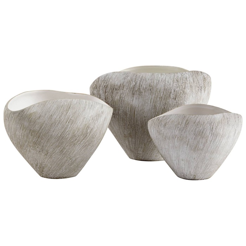 Medium Selena Vase By Cyan Design