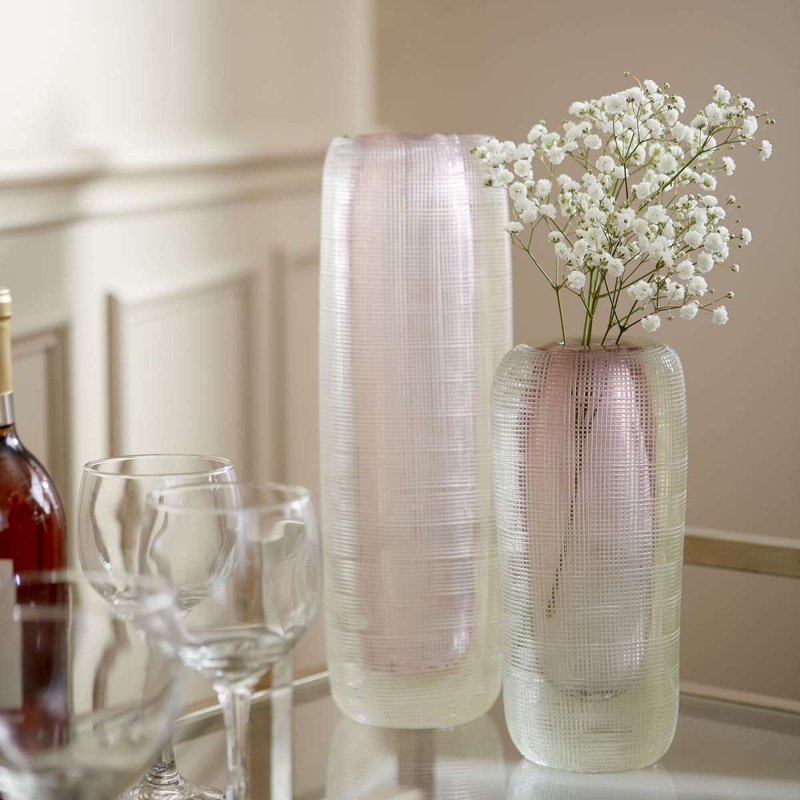 Neso Vase By Cyan Design