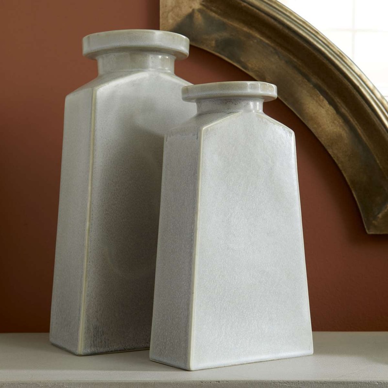 Santorini Vase By Cyan Design
