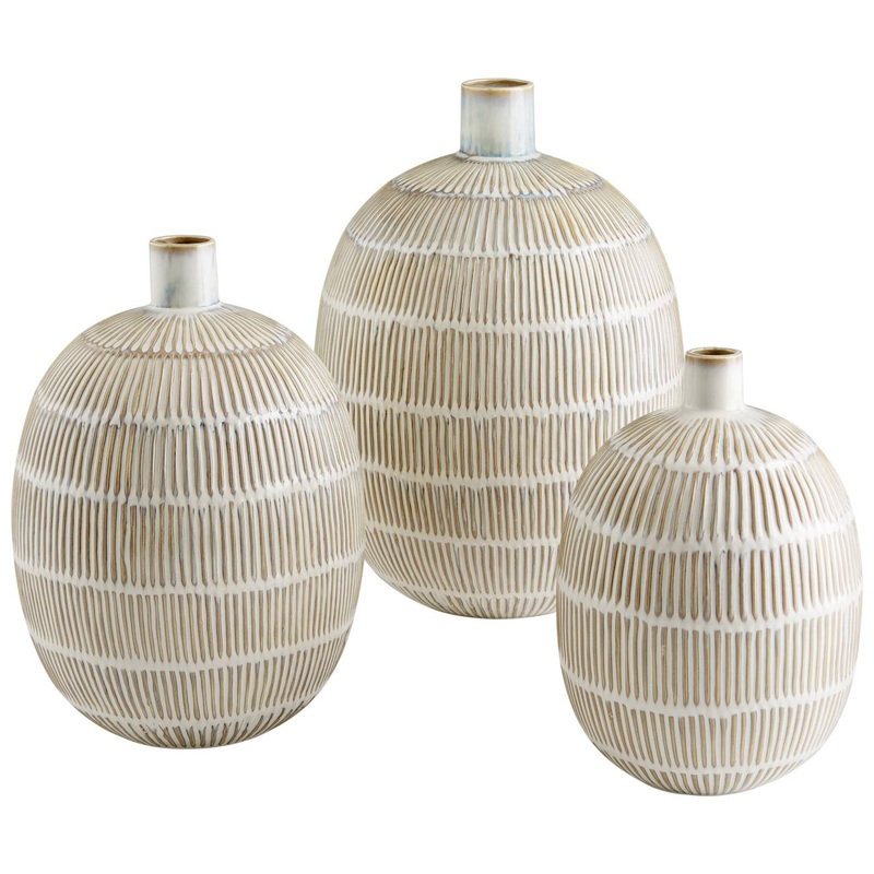 Saxon Vase By Cyan Design