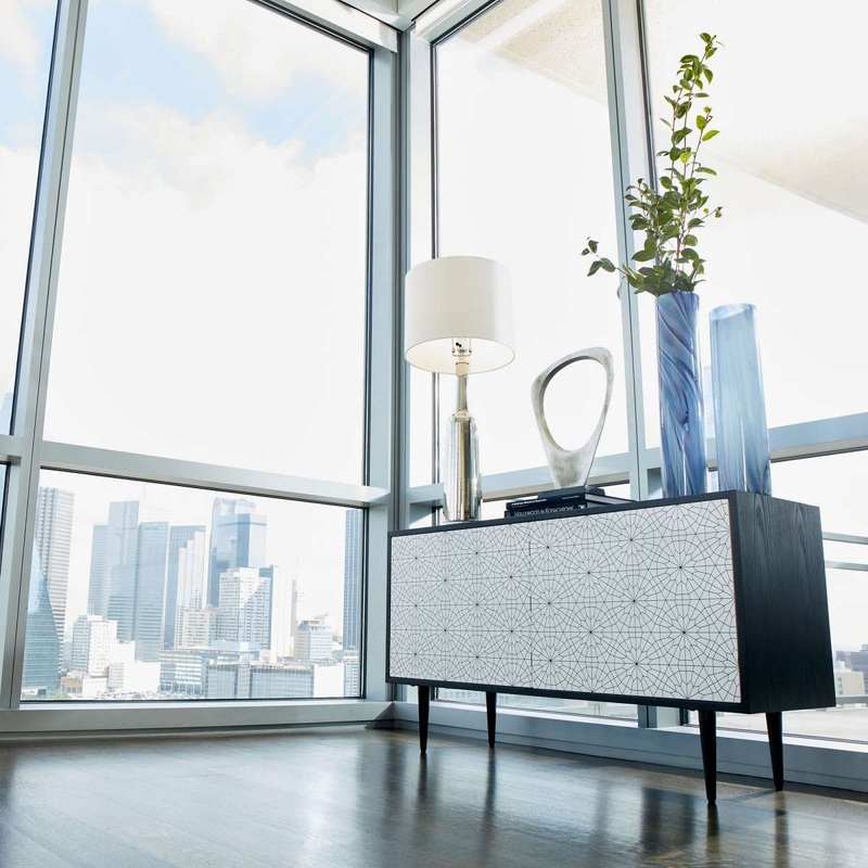 Small Oceana Vase By Cyan Design