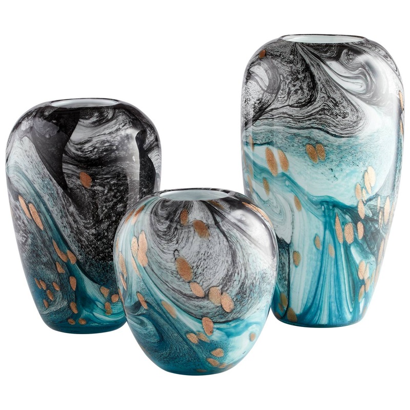 Small Prismatic Vase By Cyan Design